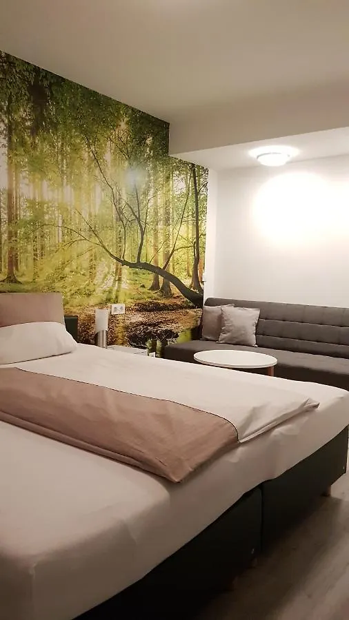 Hotel-Pension Adler Untertuerkheim Stuttgart Guest house